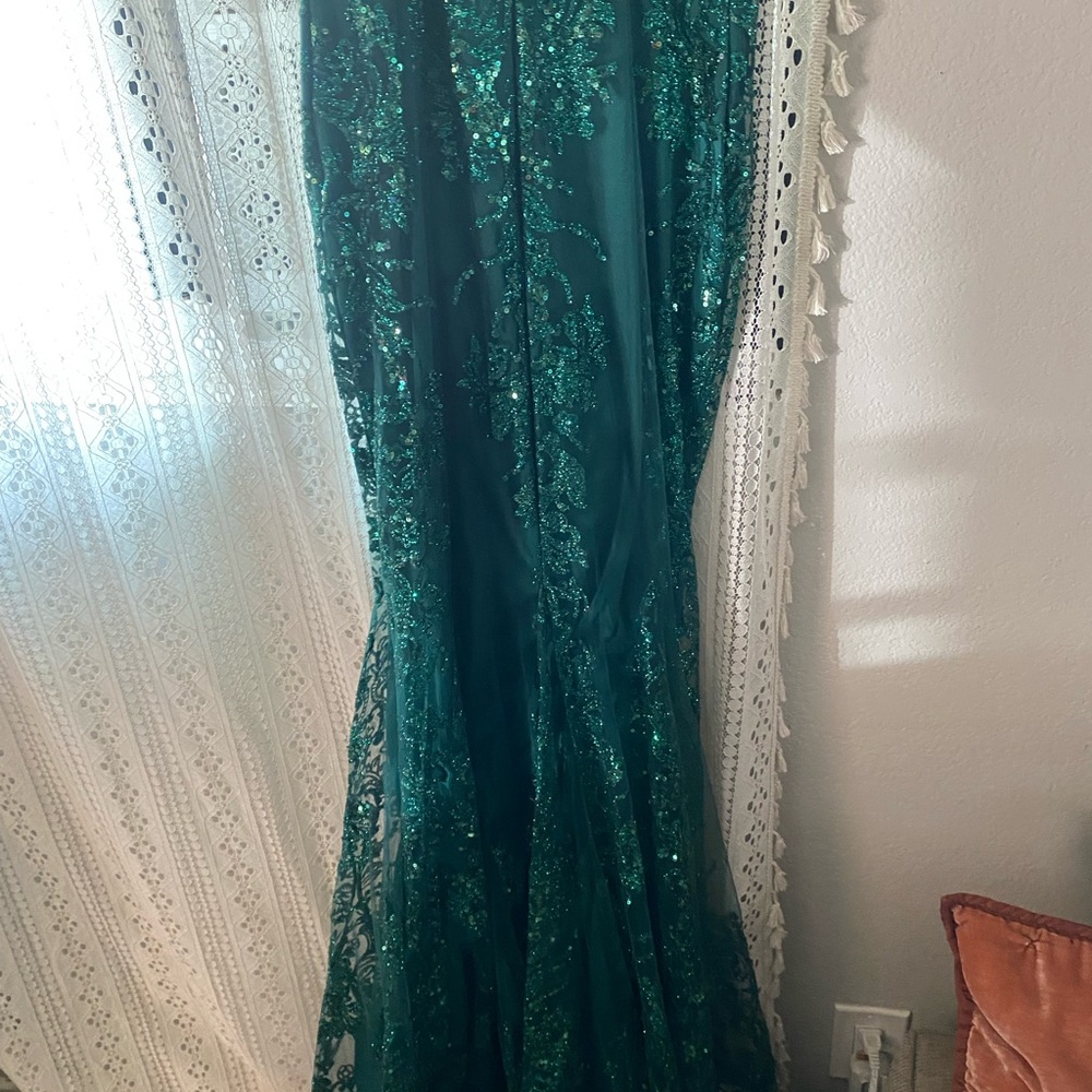 Elegant Green Lace Dress (worn once)